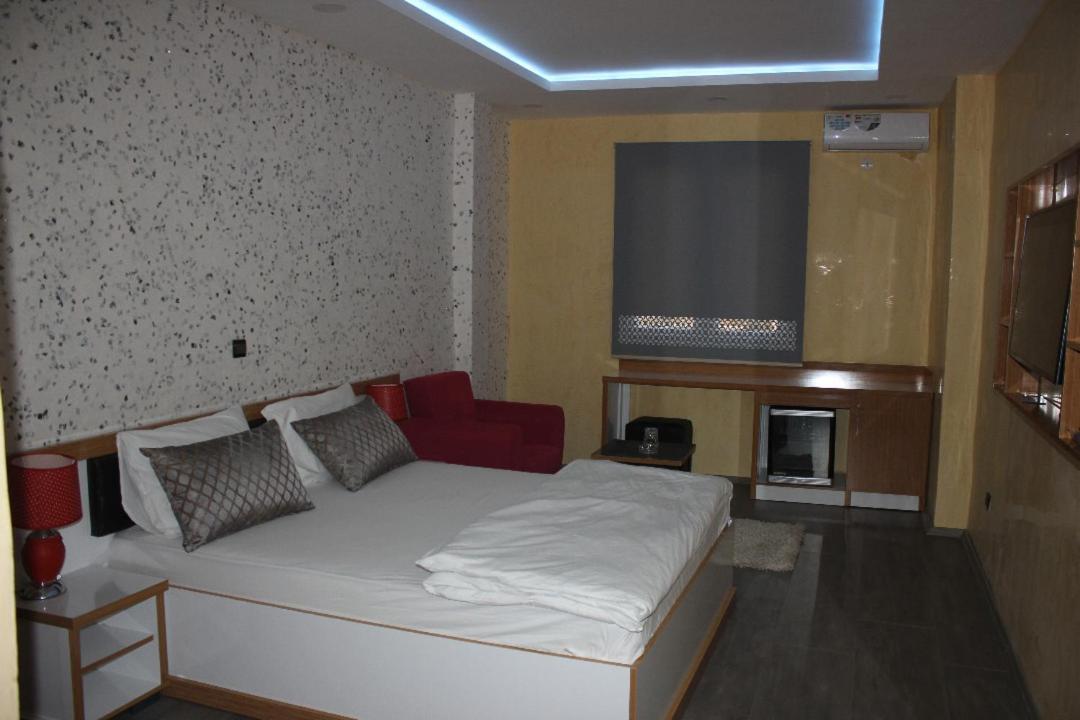 Turkuaz Residence Hotel Истанбул Екстериор снимка