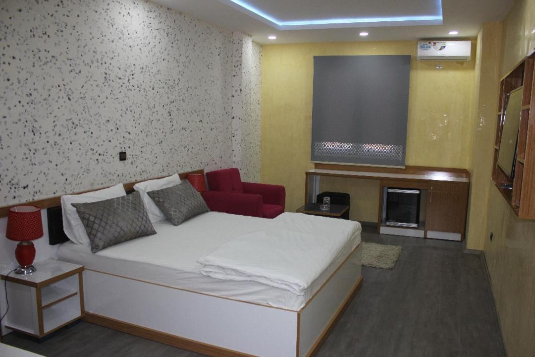 Turkuaz Residence Hotel Истанбул Екстериор снимка