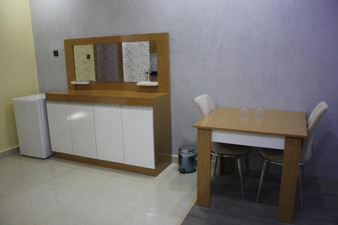 Turkuaz Residence Hotel Истанбул Екстериор снимка