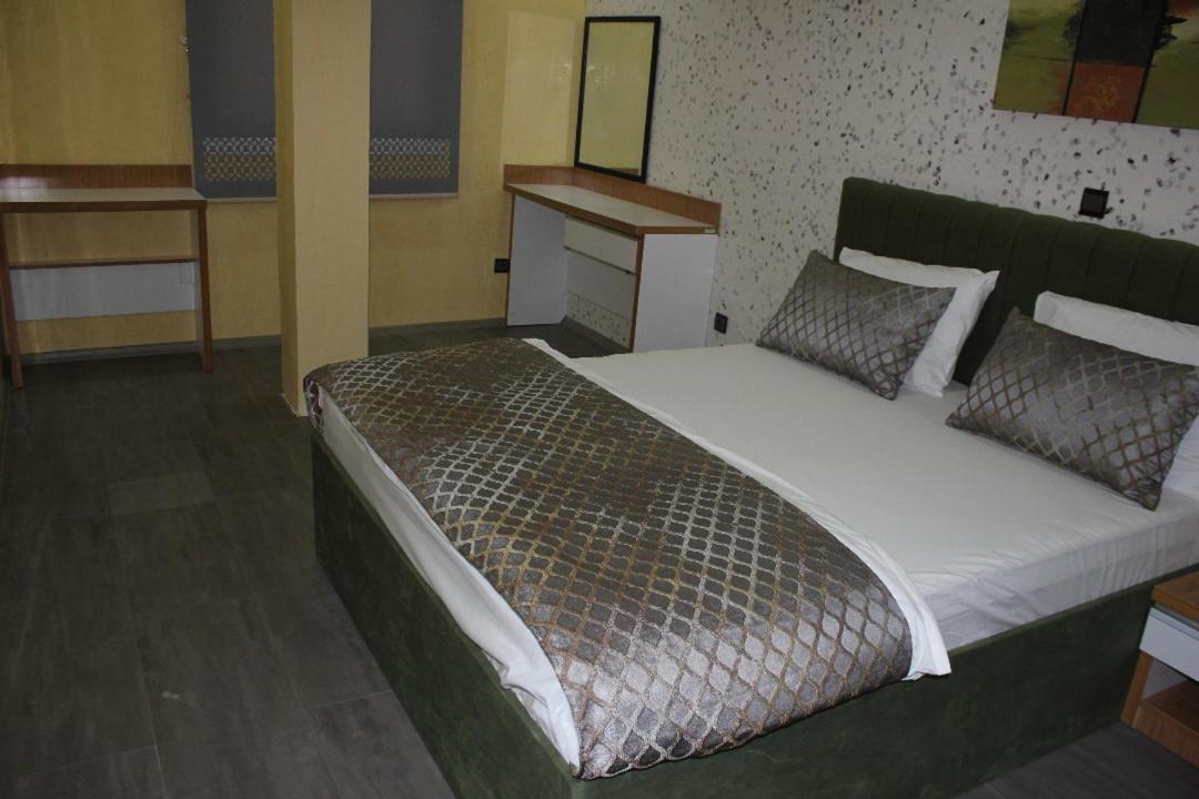 Turkuaz Residence Hotel Истанбул Екстериор снимка